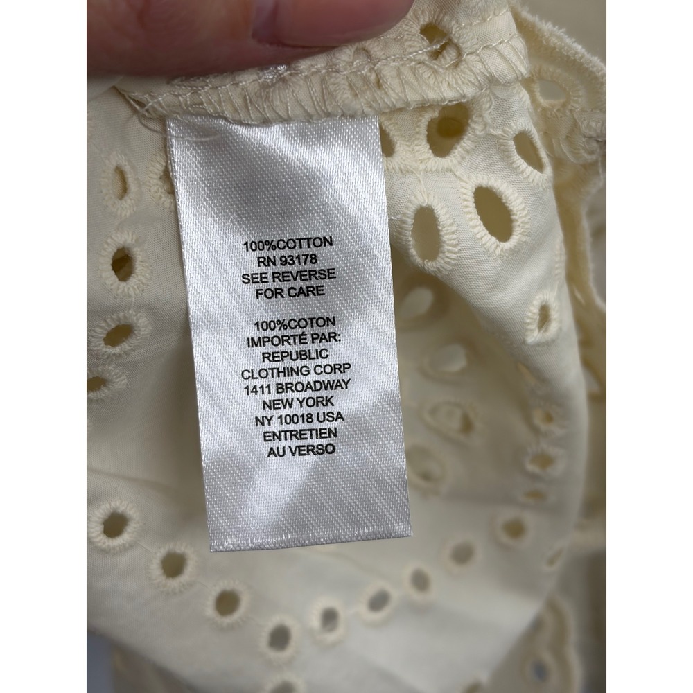 T Tahari Womens Cream Cotton Eyelet Embroidered Mock Neck Blouse Small NWT - Picture 8 of 12